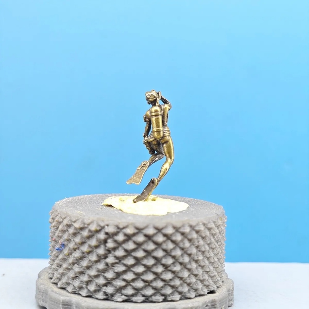 تمثال نحاسي عتيق لغطّافة صغيرة - مراجعة Vintage Collectible Ornaments وسعره