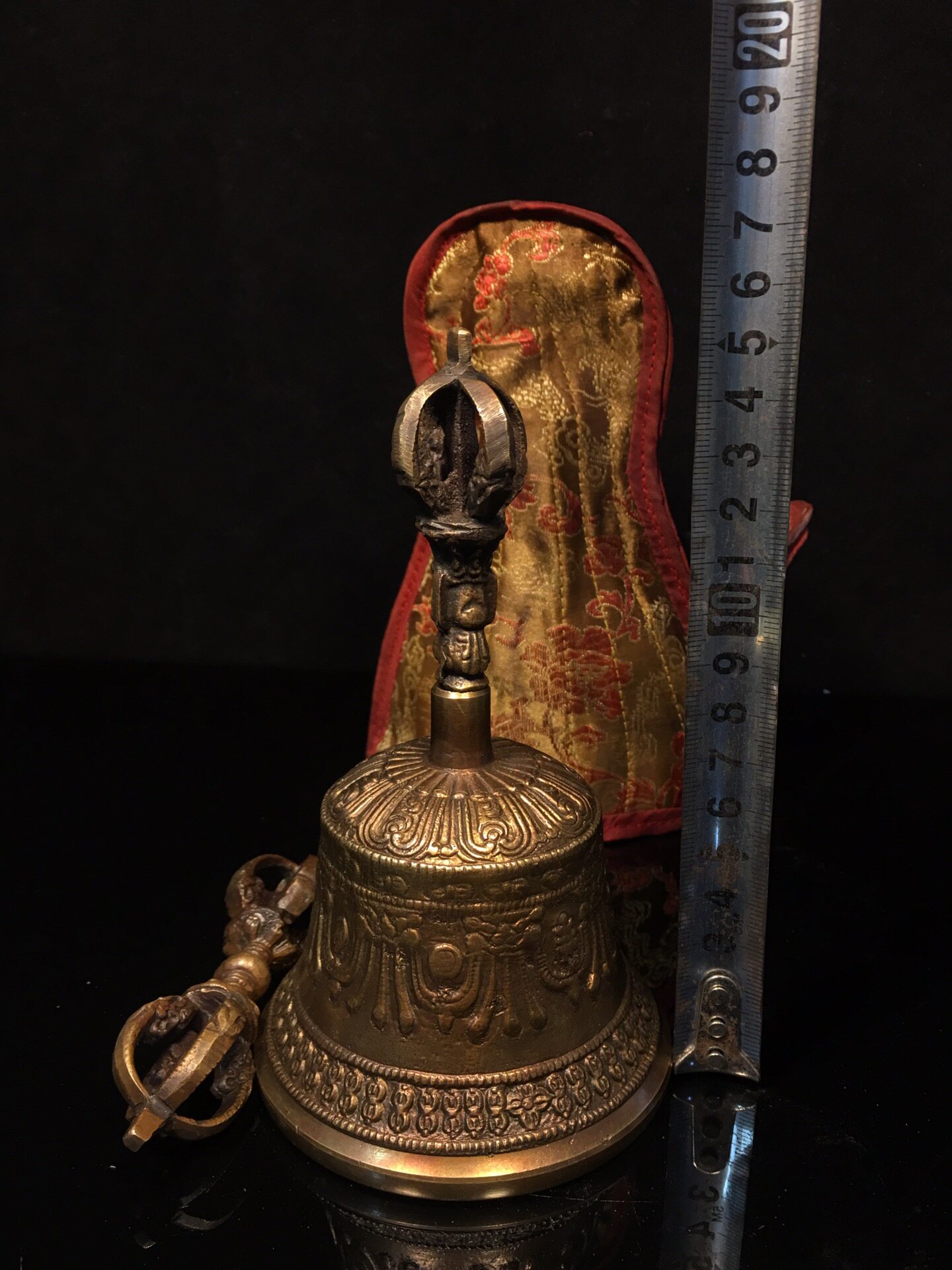 مجموعة جرس فاجرا ودورجي من الن - مراجعة Vintage Collectible Bells وسعره
